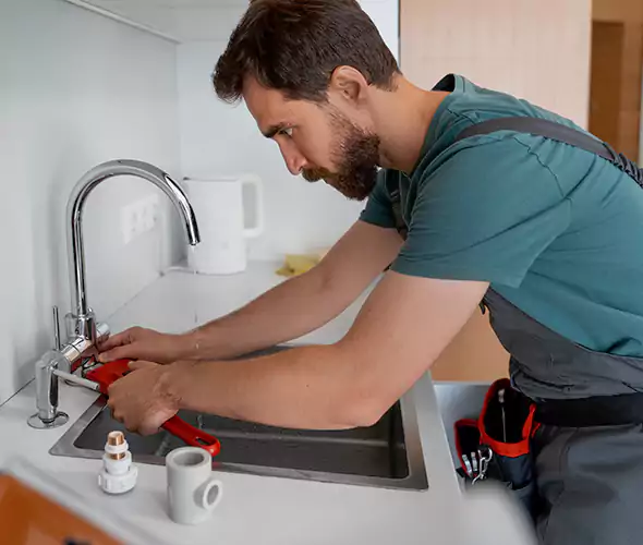 Professional Faucet Replacement Specialist in Ridge, NY: Schedule Affordable Faucet Replacement Services with Us