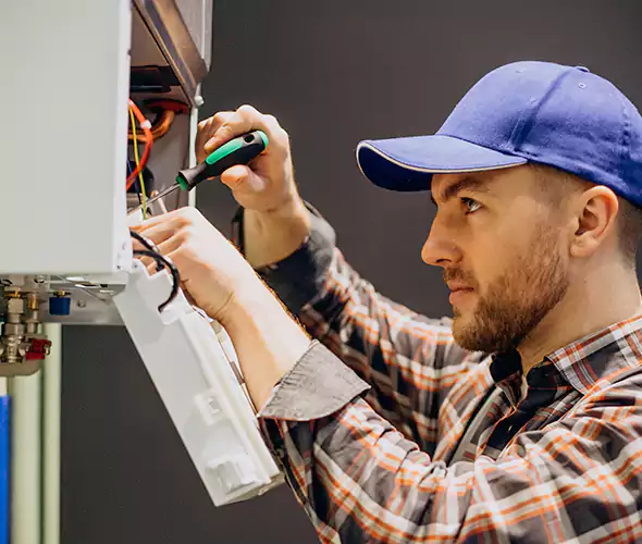 Expert Plumber for Tankless Water Heater Maintenance in Ridge, NY: Schedule Professional Maintenance Services with Us