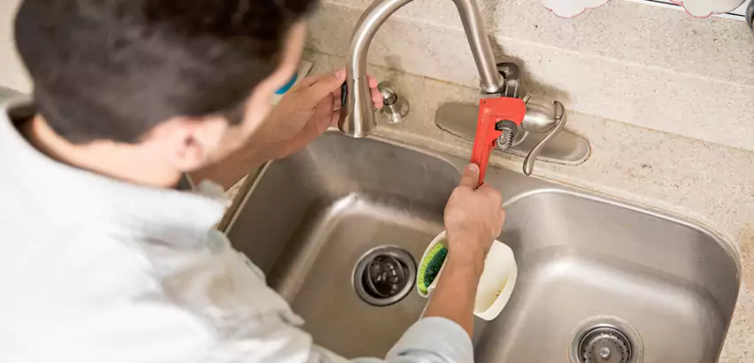 Faucet Repair in Ridge